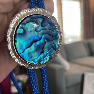 BOLO Blue Cord Necklace with Ocean Abalone Round Stone in Silver Casing